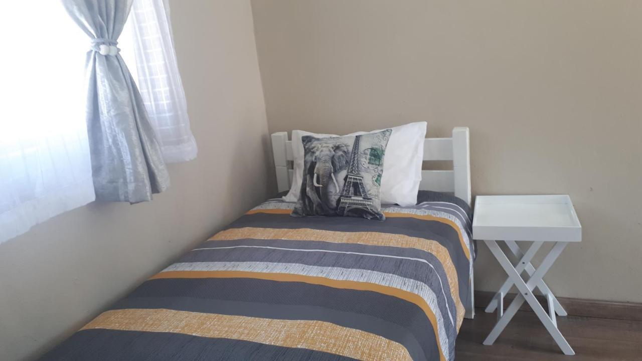 Relax In Aberdeen Johannesburg Luaran gambar