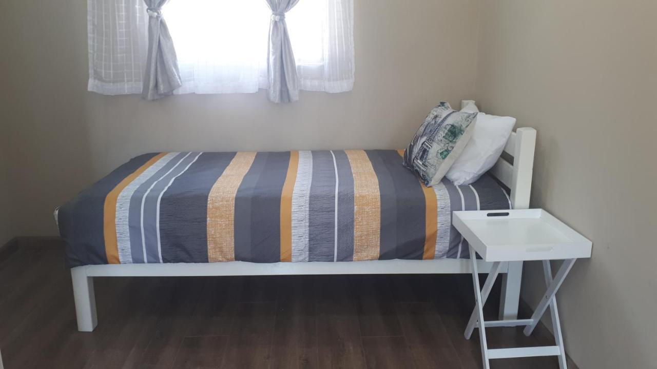 Relax In Aberdeen Johannesburg Luaran gambar