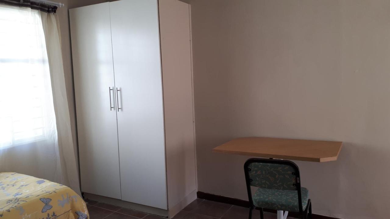 Relax In Aberdeen Johannesburg Luaran gambar